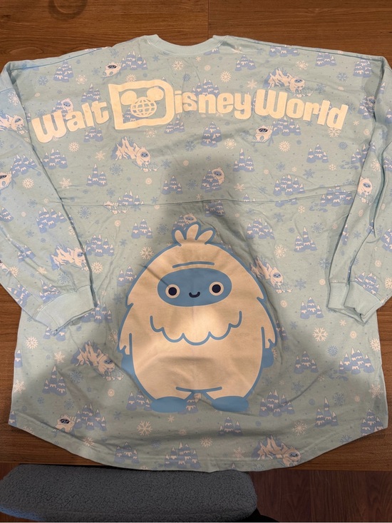 SPIRIT JERSEY Tops - Walt Disney World Women's Light Blue Yeti Graphic Spirit Jersey XXL